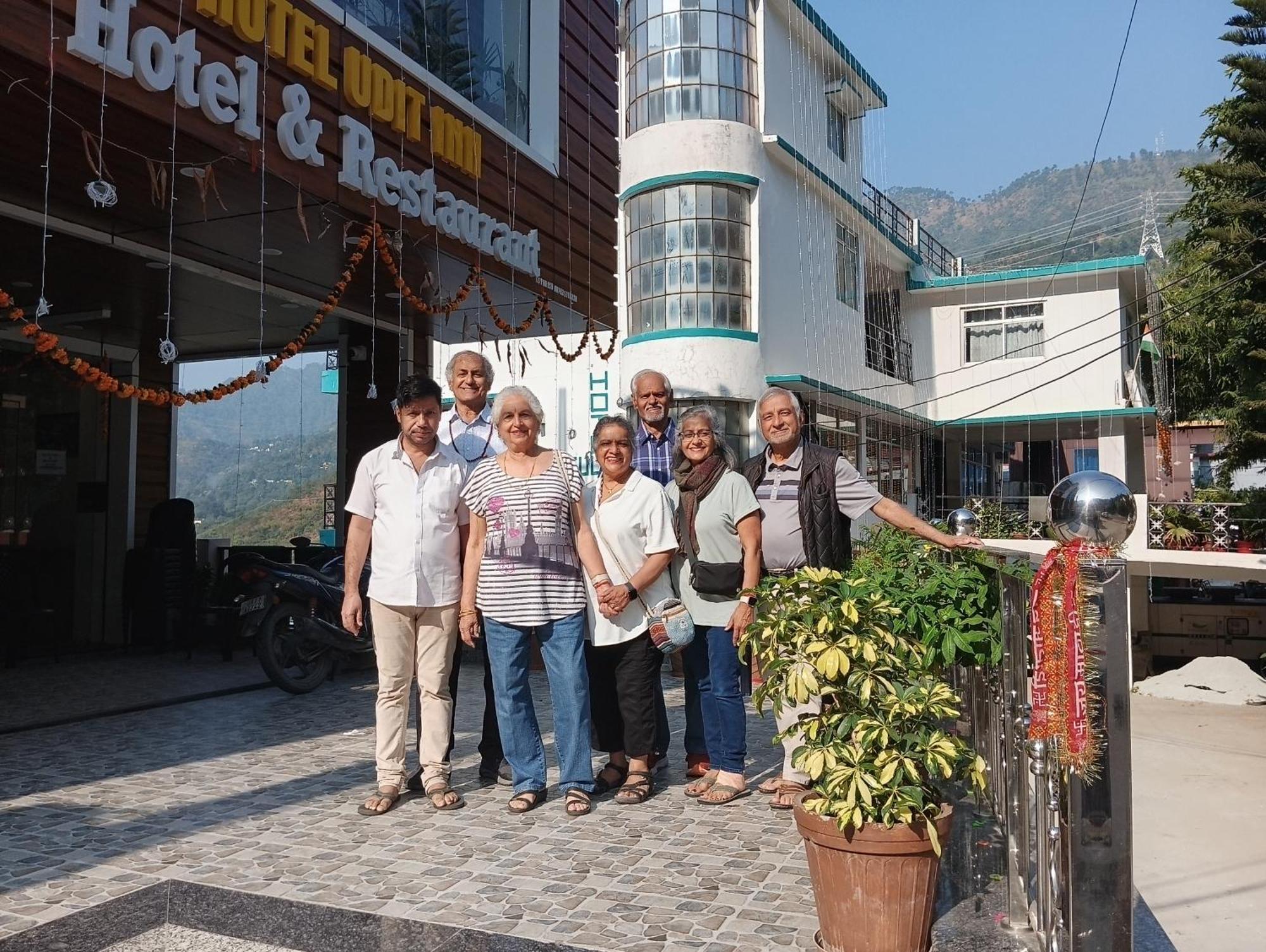 Hotel Udit Inn Rudraprayāg Exteriör bild
